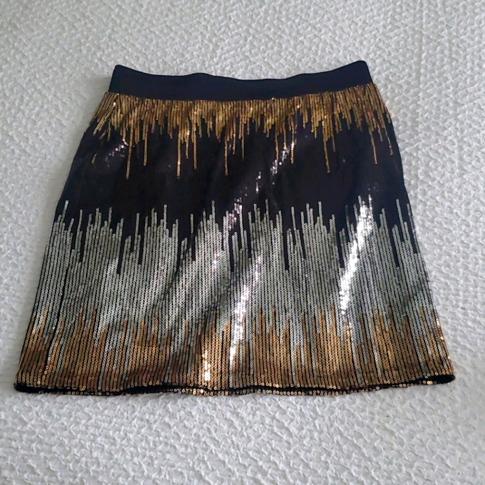 NWOT Sequence Shirt Small